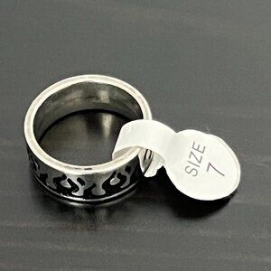 Stainless Steel Ring (size 7)